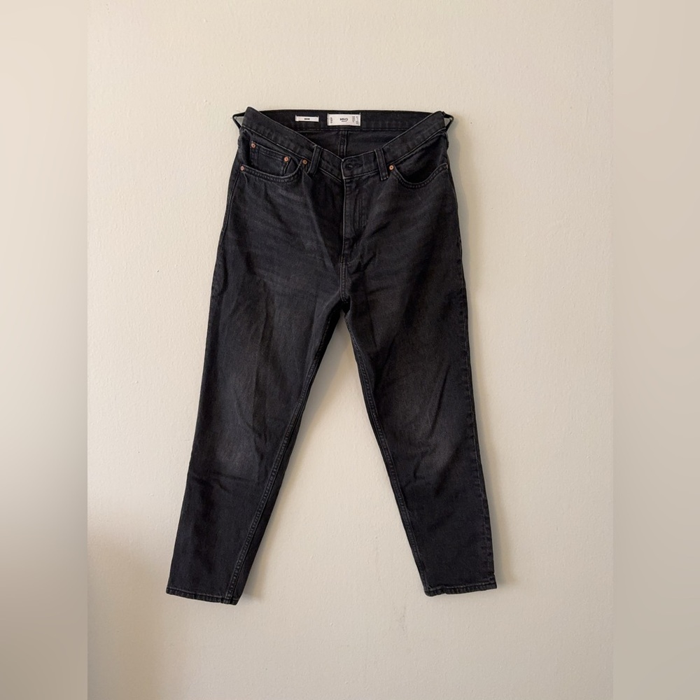 Mango Mom Jeans in Black